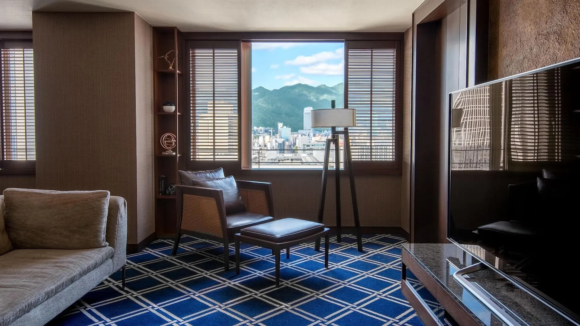 Oriental Hotel Kobe 5*,