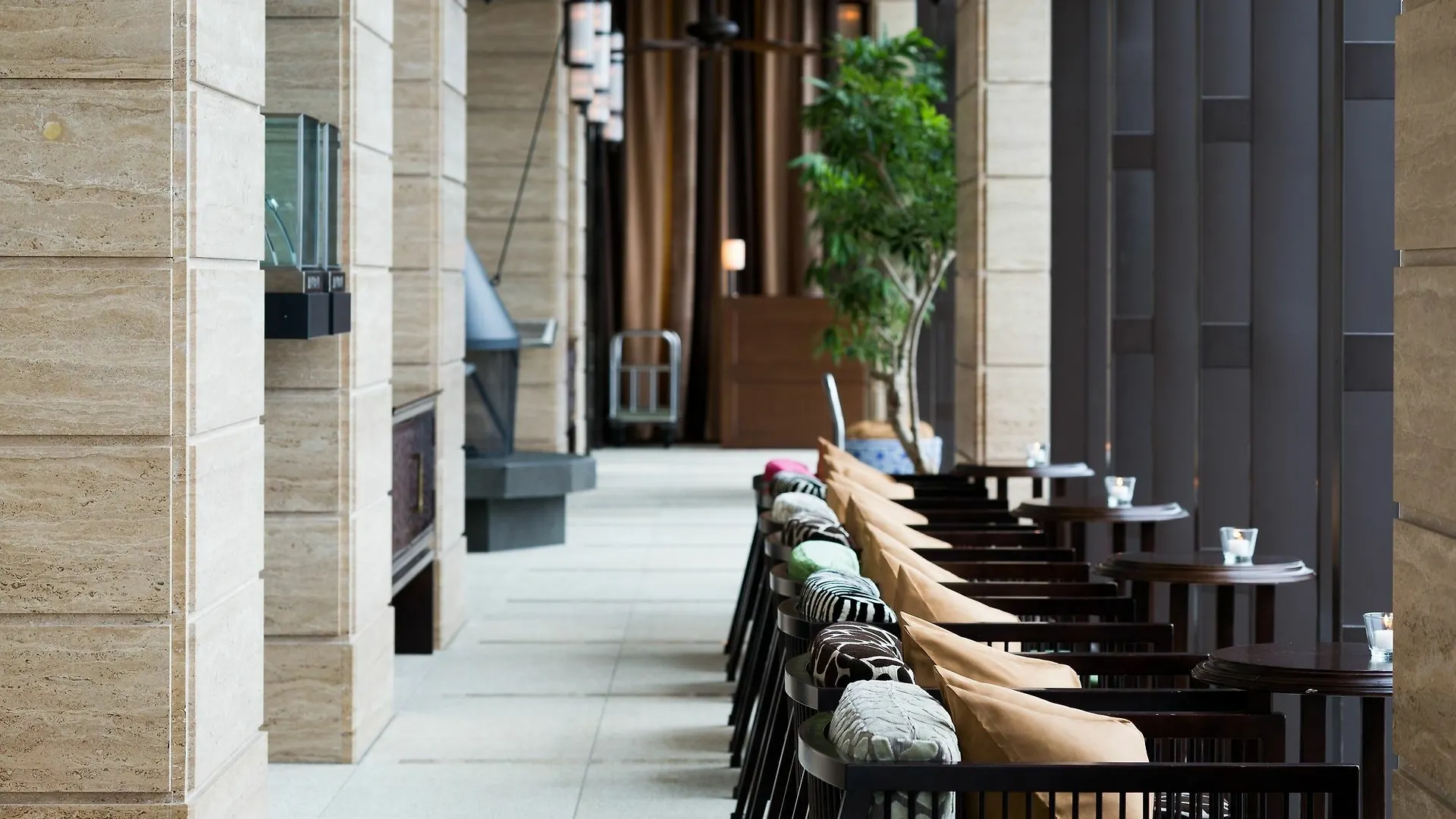 Oriental Hotel Kobe 5*,